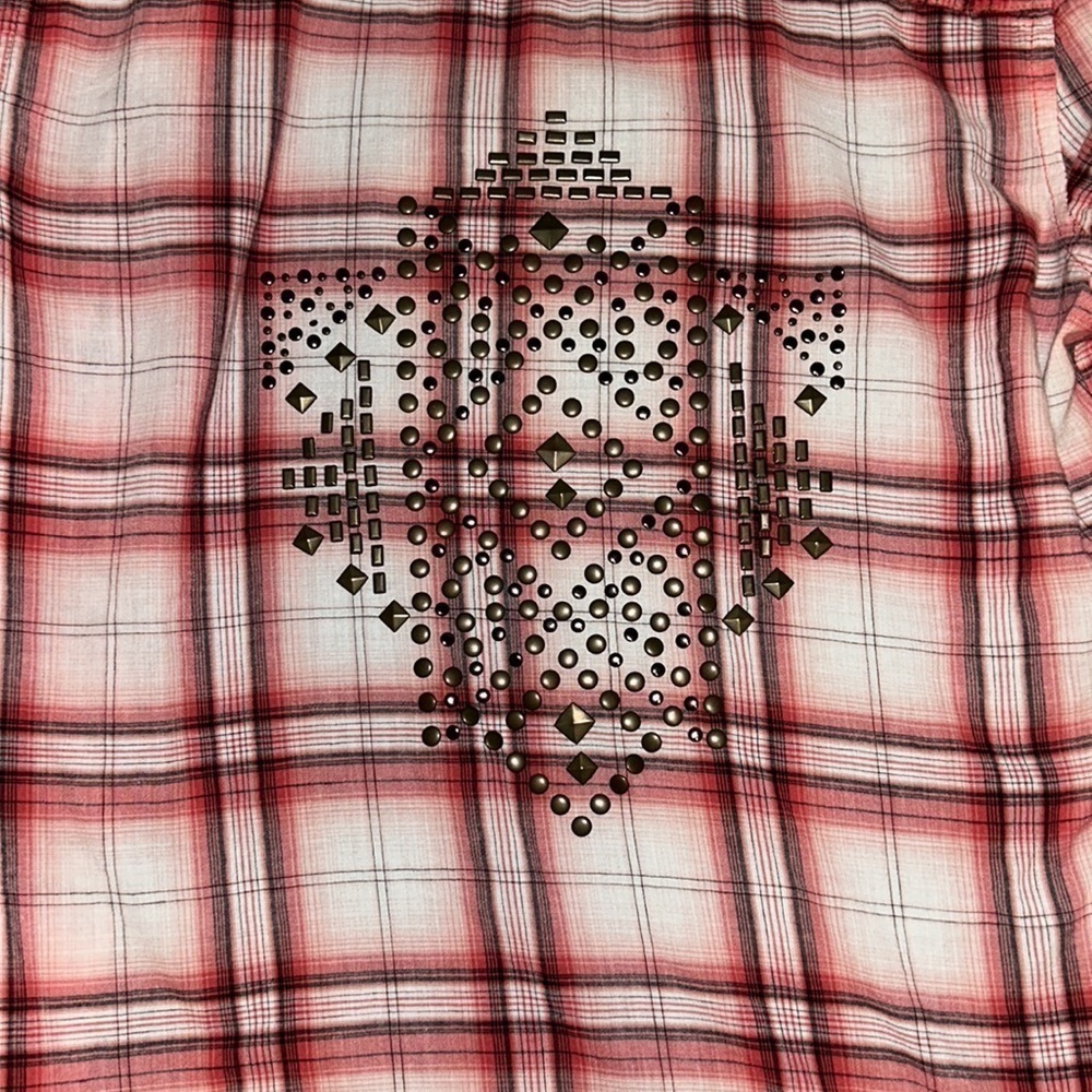 Maurice’s button up - Picture 4 of 4